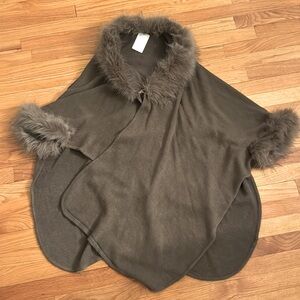 NWT Mocha women’s poncho/cape